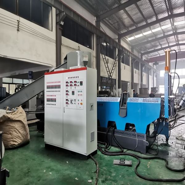 PET Yarn Fiber Pelletizing Recycling Line factory