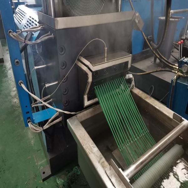 PET Yarn Fiber Pelletizing Recycling Line suppliers